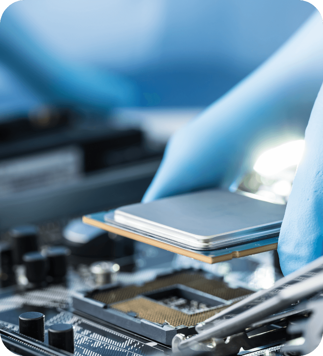 製造からリサイクルまで、全工程で厳格に管理される精密パーツイメージ